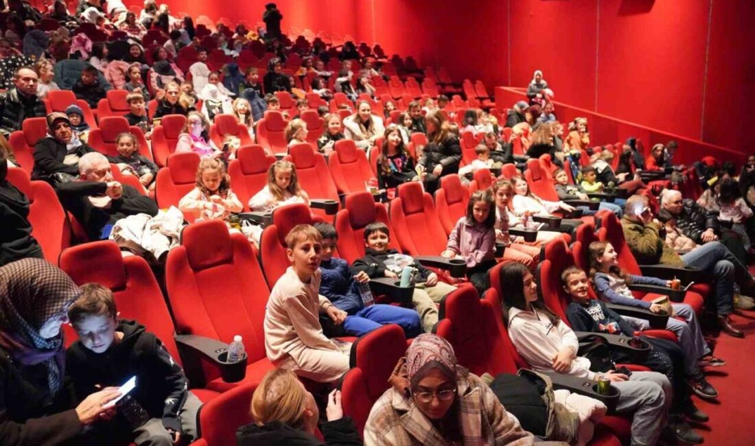 Tepebaşı Belediyesi, Espark AVM ve Espark Paribu Cineverse Sineması iş