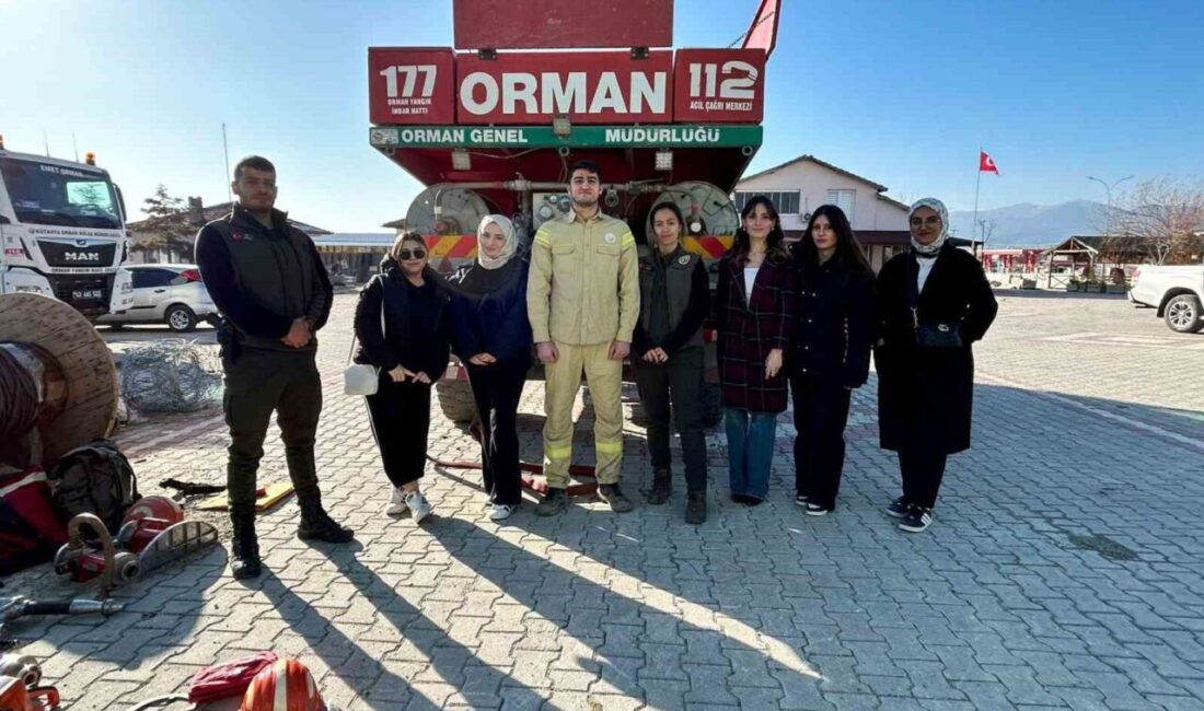 Emet Meslek Yüksekokulu Çocuk Gelişimi Programı öğrencileri, “Alevlerin Ardında” isimli