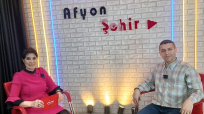 Afyonşehir stüdyolarında Öznür Kırman'ın hazırlayıp sunduğu Engelsiz Şehir programının bu