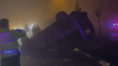 Afyon-Eskişehir karayolunda gece saat 00:00 sularında meydana gelen kazada, yoğun