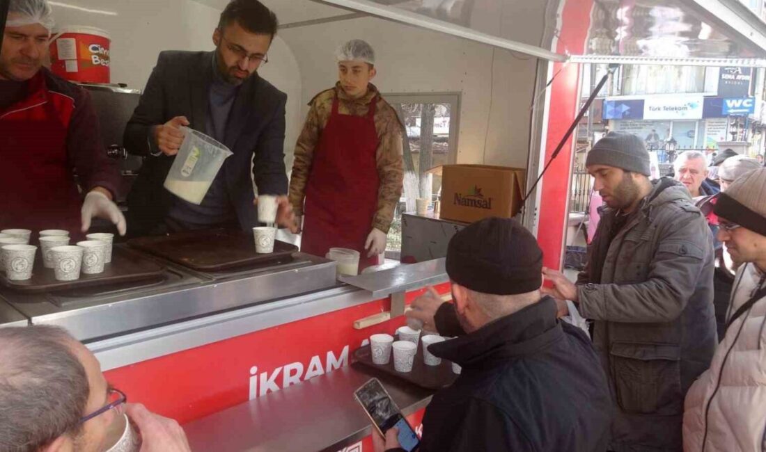 Kütahya Vakıflar Bölge Müdürlüğü, Miraç Kandili dolayısıyla vatandaşlara salep ikramında