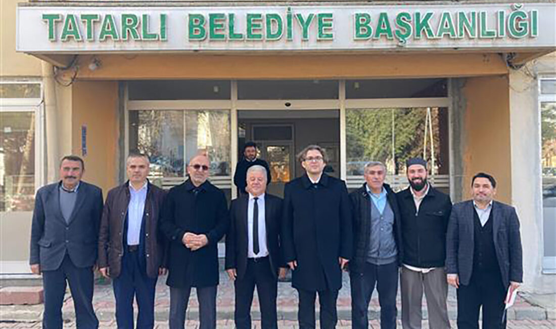 İl Müftüsü Lütfü İmamoğlu, Dinar Tatarlı Belediye Başkanı Musa Kayer’i