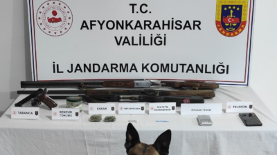 Afyonkarahisar İl Jandarma Komutanlığınca, uyuşturucu ile mücadele kapsamında yapılan titiz