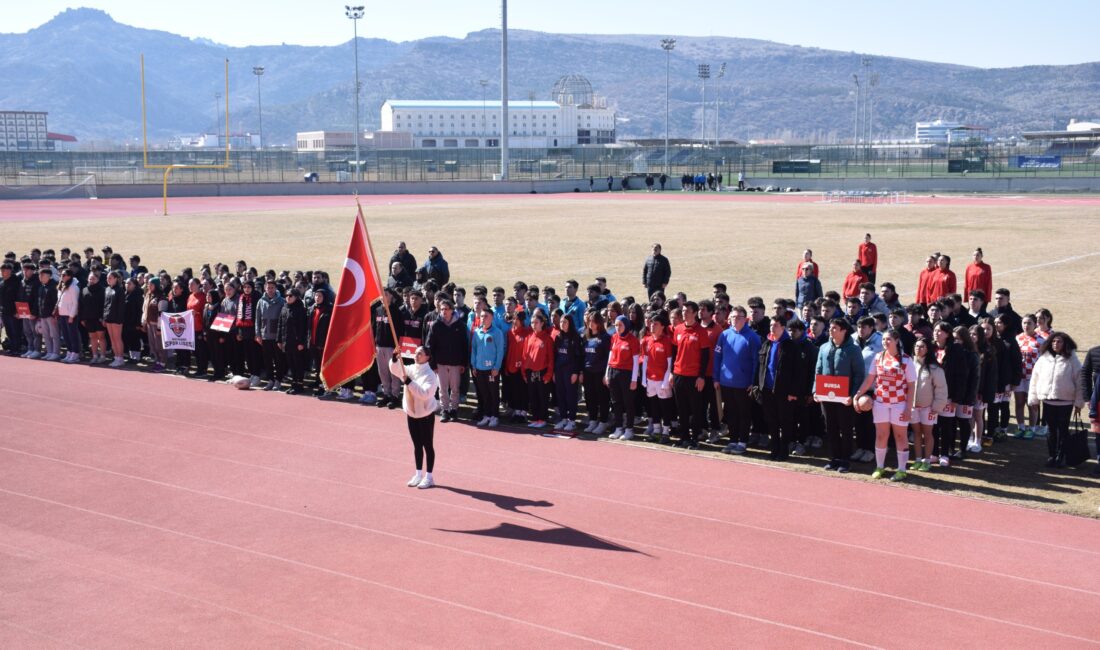 Sporun ve rekabetin buluştuğu Okul Sporları Gençler Ragbi Grup Müsabakaları,