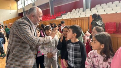 Sandıklı’da genç yetenekleri keşfetmek amacıyla düzenlenen yetenek taraması, geniş katılımla