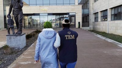 Afyonkarahisar İl Emniyet Müdürlüğü görevlileri, FETÖ/PDY Silahlı Terör Örgütü üyesi