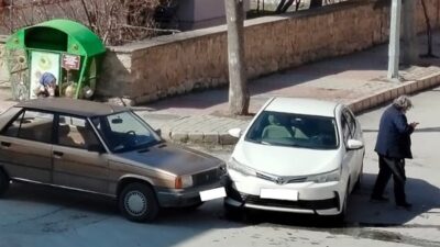 Afyonkarahisar kent merkezi Kocatepe mahallesi Şehit Abdullah Köse caddesi üzerinde