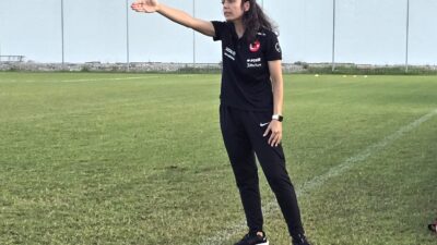 U-17 Kız Milli Takım Teknik Direktörü Nazlı Ceylan Demirbağ, Antalya'da