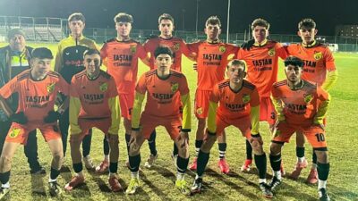 Afyonkarahisar’da devam eden U-18 Ligi yarı final mücadelesinde Sarık Köyü