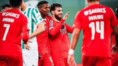 Portekiz Süper Ligi 26. hafta mücadelesinde Benfica, Rio Ave deplasmanından
