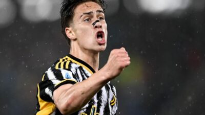 Premier Lig’in zirvesinde yer alan Liverpool, Juventus’un genç yıldızı Afyonkarahisarlı