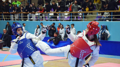 Tınaztepe Spor Salonu, Taekwondo Grup Müsabakaları için 17 ilden Afyonkarahisar'a