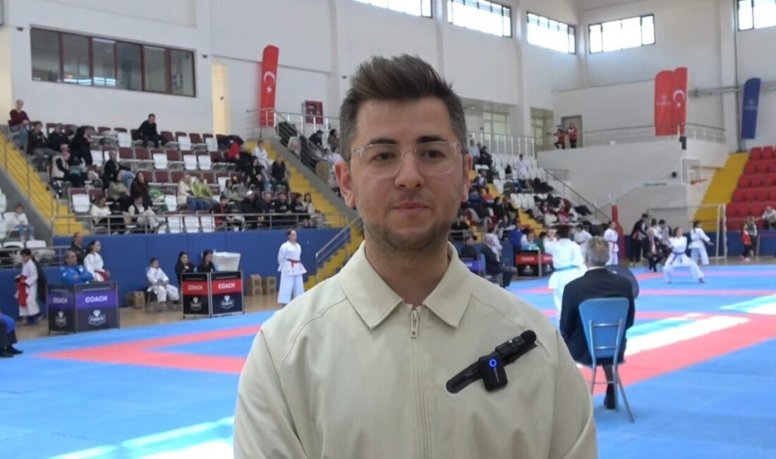 Tavşanlı’da Karate Diamond Kata Cup Kütahya’nın Tavşanlı ilçesinde Türkiye Karate Federasyonu faaliyeti kapsamında düzenlenen “Karate