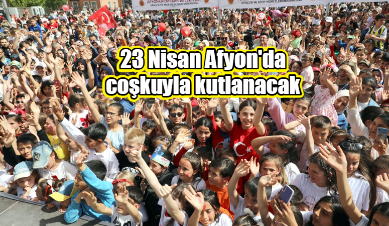 TBMM'nin kuruluşunun 105. yıldönümü ve Mustafa Kemal Atatürk tarafından çocuklara