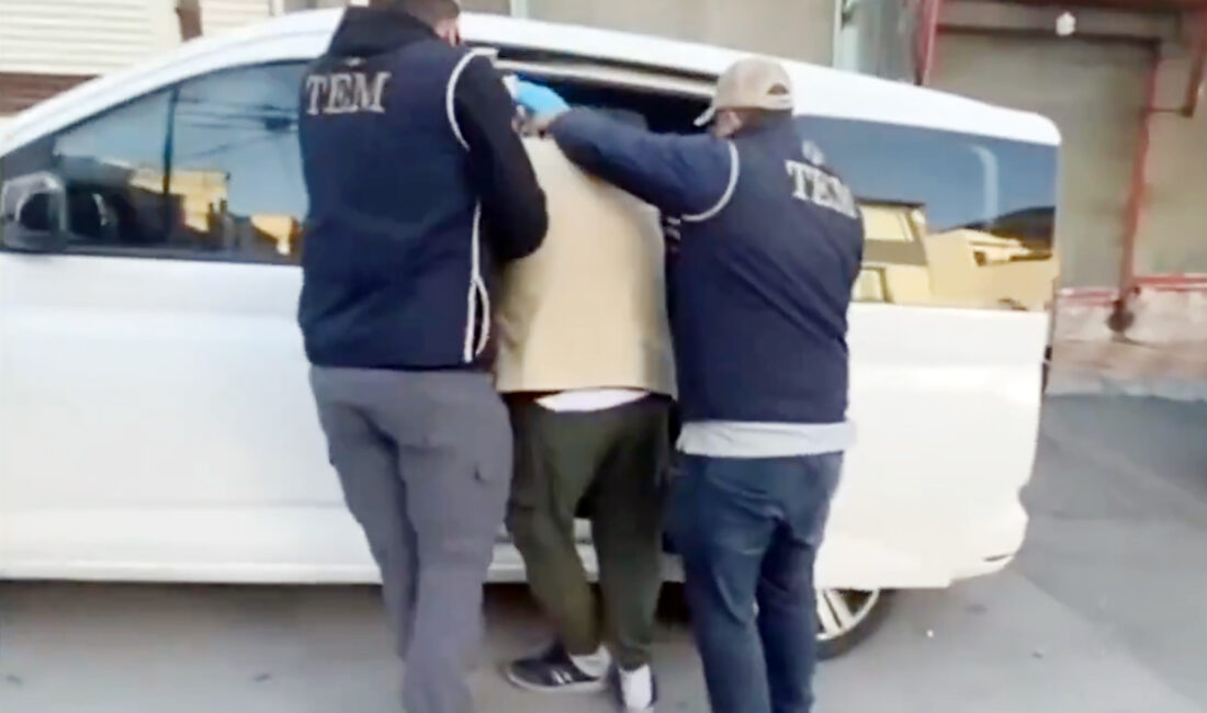 DEAŞ'a yönelik aralarında Afyon'un da yer aldığı 49 ilde düzenlenen