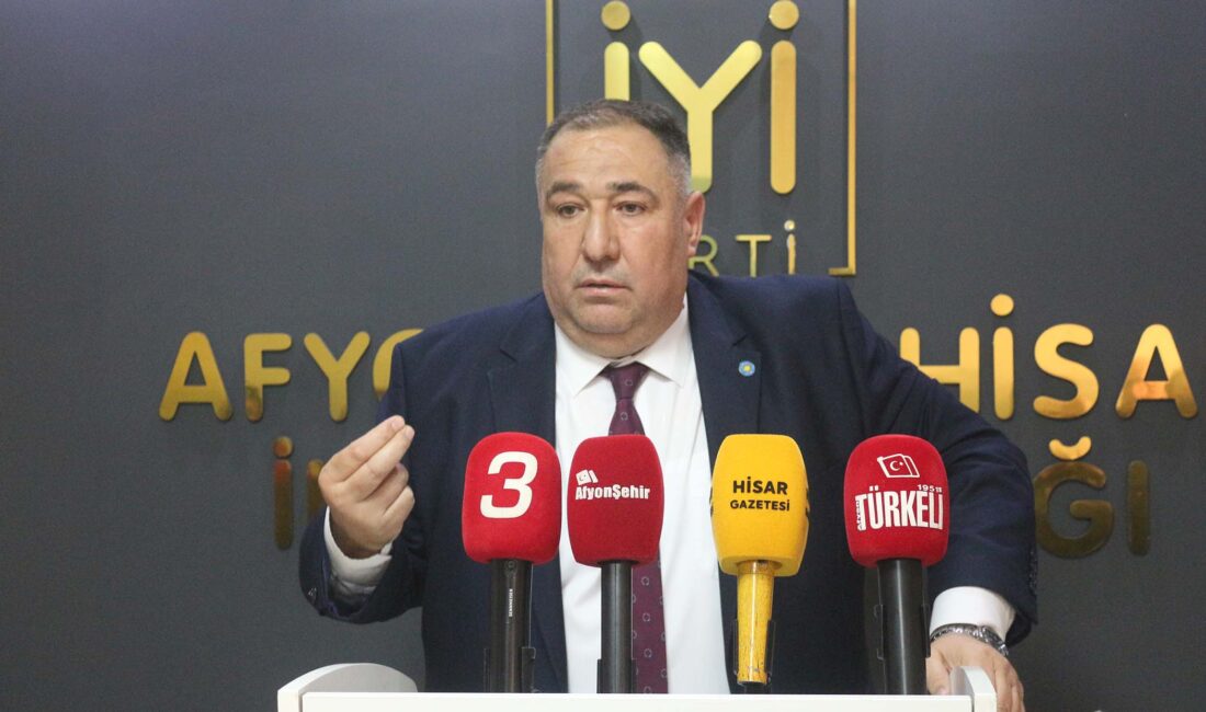 Sınırlarda olağanüstü bir hareketlilik olduğunu söyleyen İYİ Parti İl Başkanı