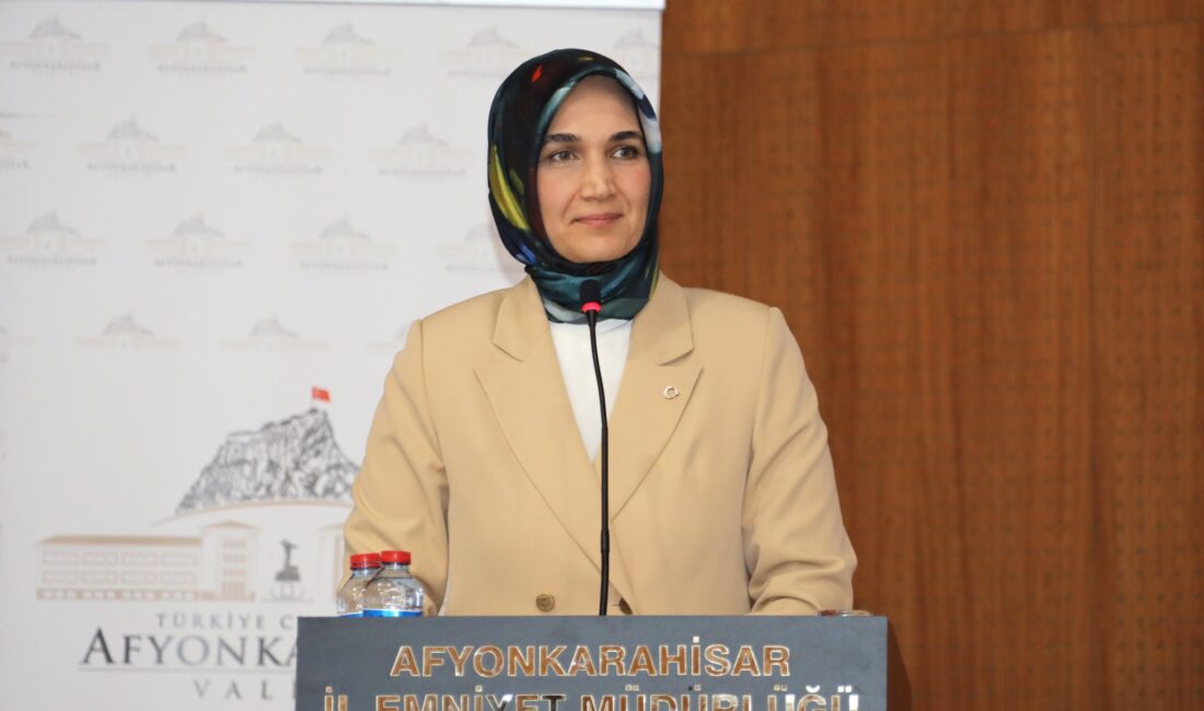 Vali Yiğitbaşı, muhtarlara yönelik düzenlenen eğitim programında konuştu: " Sizler