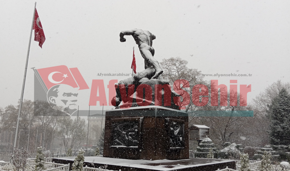 Afyonkarahisar halkı, doğanın uyanışını ve baharın getirdiği yeşilin binbir tonunu