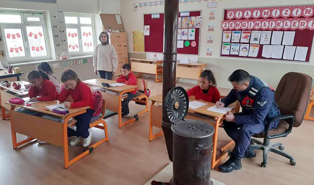 Bayat’ın huzuru için ilgili kurumlar çalışmalarını aralıksız sürdürüyor Bayat Kaymakamlığı tarafından yapılan açıklamada İlçe Emniyet Amirliği, İlçe Jandarma