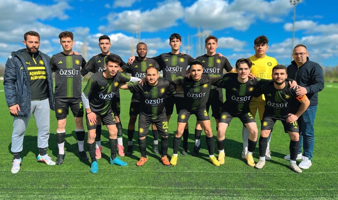 Afyonkarahisar 2. Amatör A Grubu’nda liderliğini sürdüren Değirmenayvalıspor, Ahmetpaşaspor karşısında