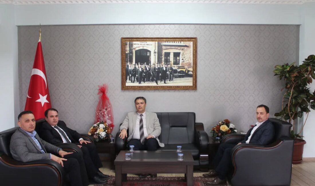 Dinar’daki tarım ve hayvancılık konuşuldu Afyonkarahisar İl Tarım ve Orman Müdürü Özkan Parlak ile Müdür