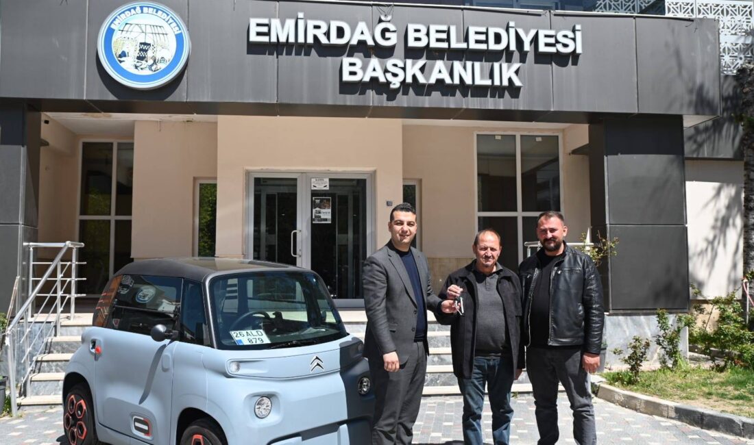 Emirdağ Belediyesi’ne elektrikli araç hibe desteği devam ediyor Emirdağ Belediyesi’nin çevreci ve yenilikçi hizmet anlayışı doğrultusunda başlattığı 'Elektrikli