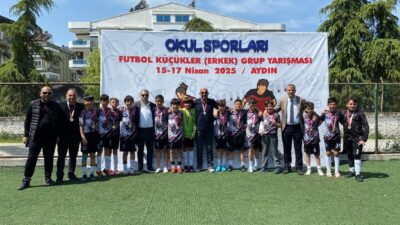 Şemsettin Karahisari Ortaokulu Küçükler Erkek Futbol Takımı, Aydın’da düzenlenen grup