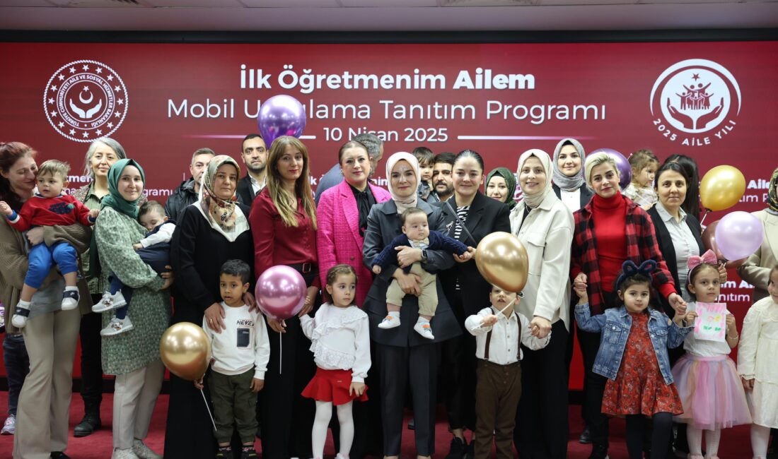 Bakan Göktaş’tan yeni dijital destek: “İlk Öğretmenim Ailem” uygulaması Aile ve Sosyal Hizmetler Bakanı Mahinur Özdemir Göktaş, “Bir çocuk