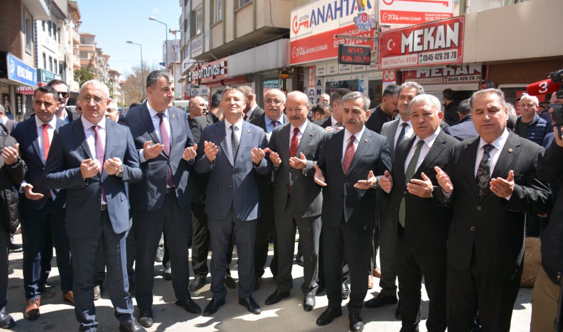 Afyonkarahisar MHP Milletvekili Mehmet Taytak, Türkiye Kamu-Sen Genel Başkanı Önder