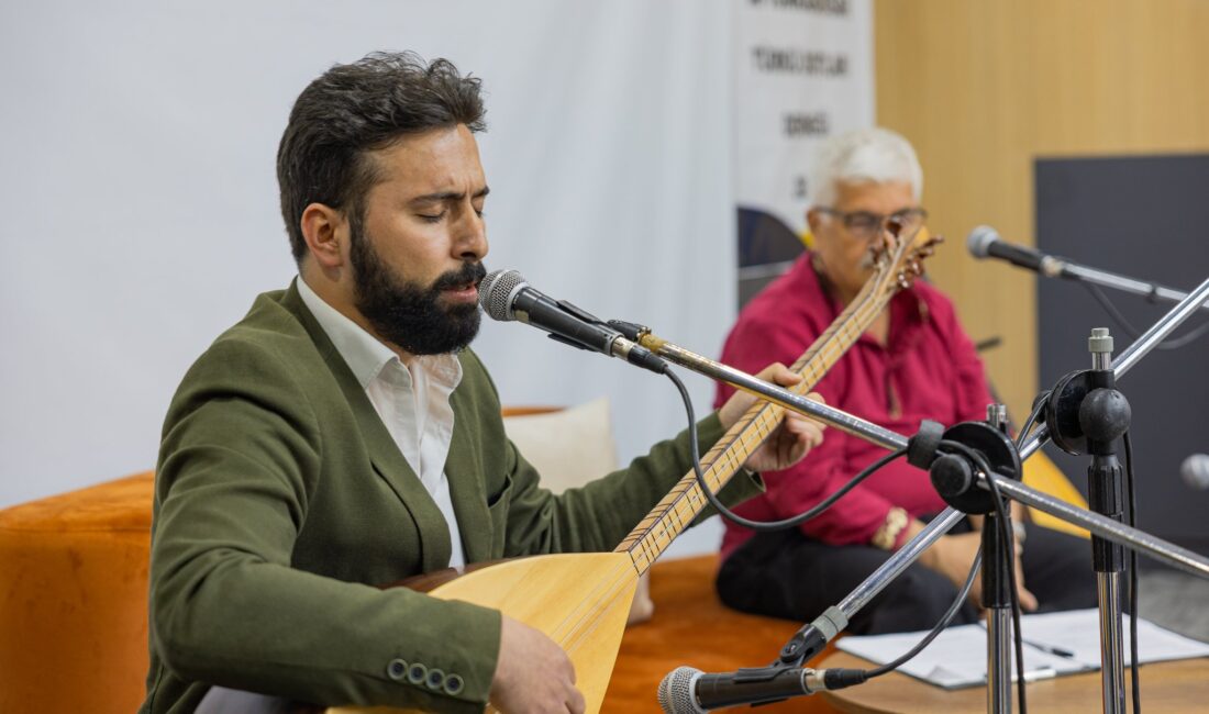 Afyonkarahisar Kent Konseyi ve Afyonkarahisar Türkü Dostları Derneği iş birliğince