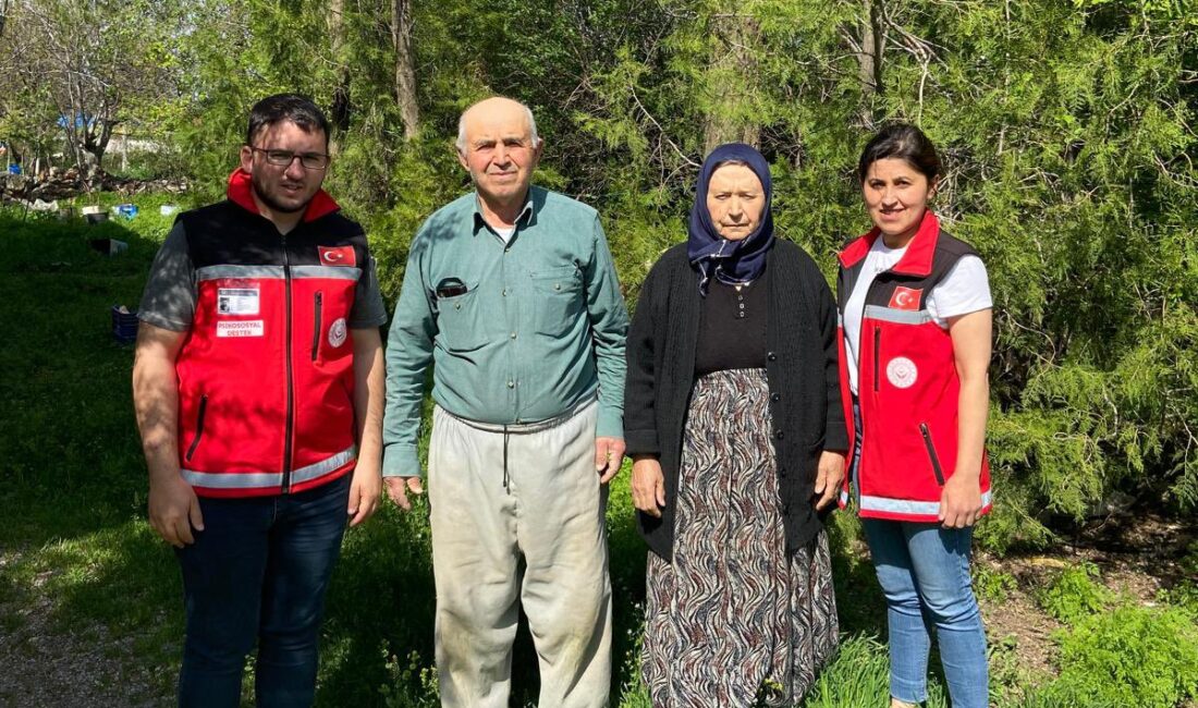 Sandıklı Sosyal Hizmet Merkezinden muharip gazilere vefa ziyaretinde bulundu. Sandıklı