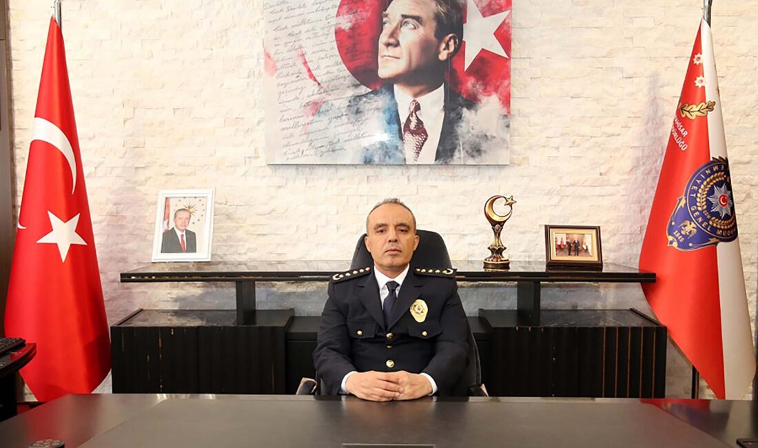İl Emniyet Müdürü Ahmet Birtan Erol, Türk Polis Teşkilatının 180.