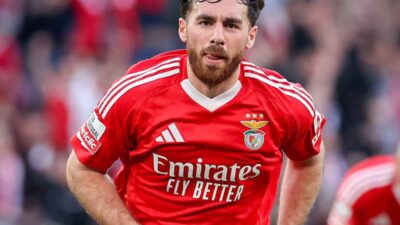 Portekiz Süper Ligi 29. hafta mücadelesinde Benfica, sahasında Arouca ile