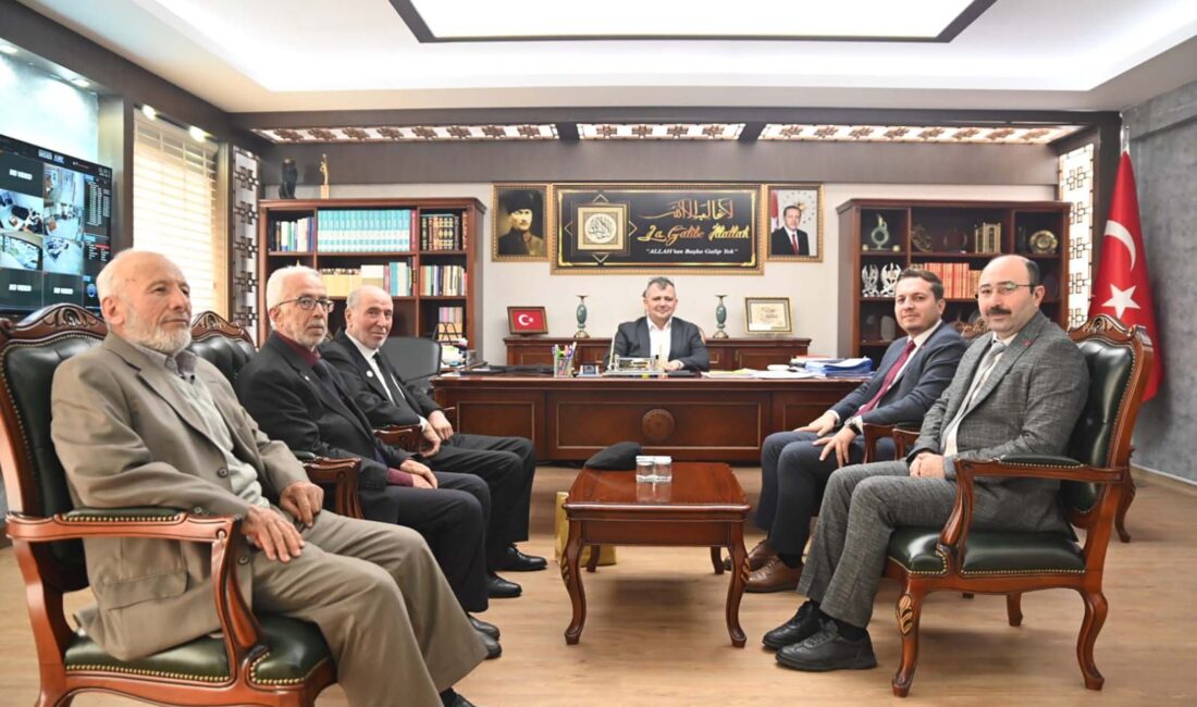 Saadet Partisi Afyon İl Başkanı Karataş’tan Koyuncu’ya ziyaret Saadet Parti Afyonkarahisar İl Başkanı Beytullah Karataş, Emirdağ İlçe Başkanı