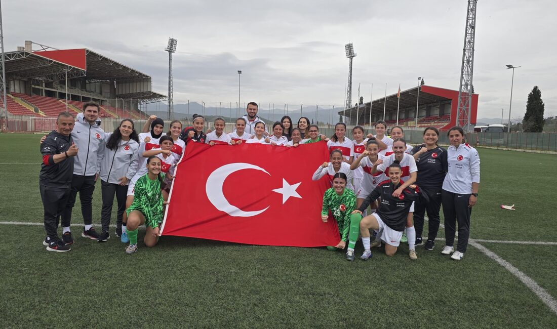 Karadağ'ın ev sahipliğinde 12-17 Nisan tarihleri arasında Türkiye, Karadağ, Romanya