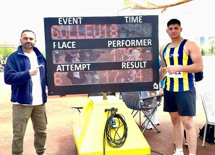 Abdulkerim Akdaş Türkiye Şampiyonu oldu Bilecik Gençlik ve Spor İl Müdürü Ramazan Demir, Bursa’da gerçekleştirilen