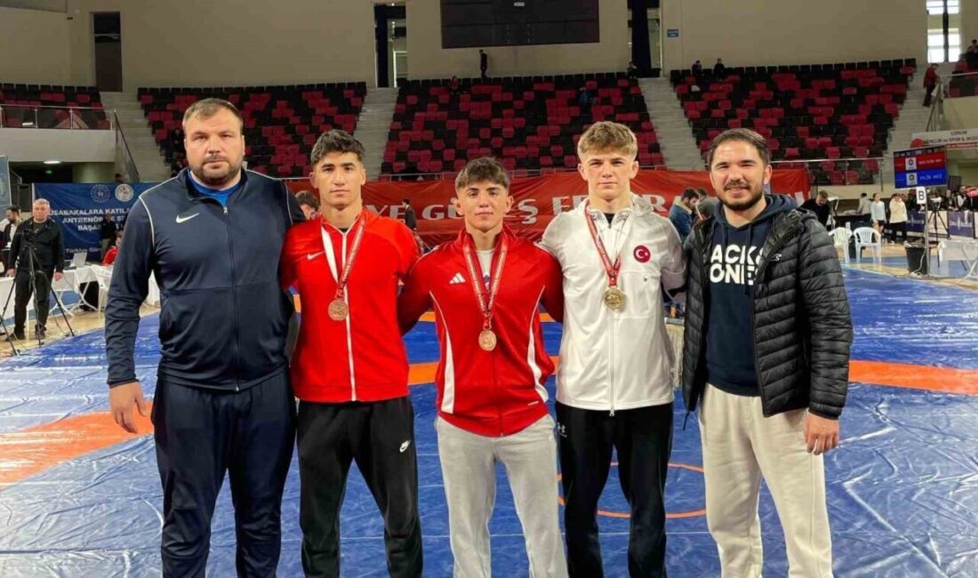 Afyonkarahisar TOHM Güreşçileri Türkiye Şampiyonası’ndan 3 Madalya ile döndü Afyonkarahisar Türkiye Olimpiyat Hazırlık Merkezi (TOHM) sporcuları, 2025 U-20 Türkiye