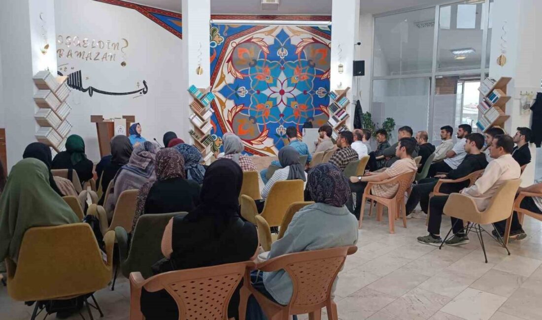 Afyonkarahisar’da medeniyet ve dijital etik konuşuldu Afyonkarahisar İl Müftülüğü Diyanet Gençlik Merkezi’nde düzenlenen Akademik Söyleşiler’in üçüncü