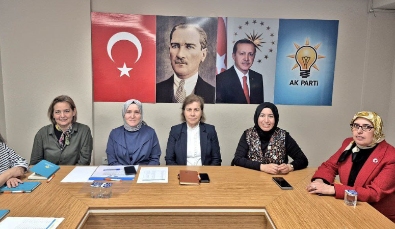 AK Parti Genel Merkez Kadın Kolları MKYK Üyesi, Genel Merkez