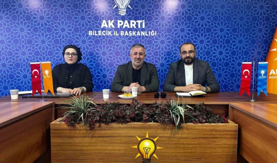 AK Parti’nin gündeminde zirai don yaşayan üreticiler vardı AK Parti Bilecik Merkez İlçe Başkanı Servet Yılmaz’ın koordinesinde düzenlenen