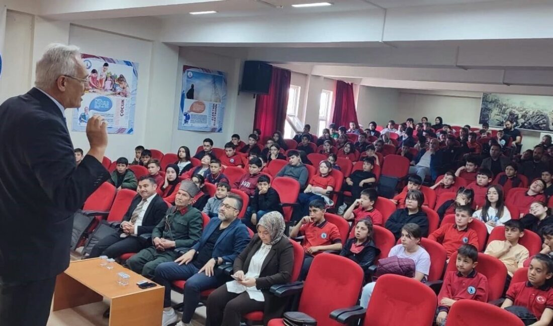 Altıntaş’ta “Kurtuluştan Egemenliğe” temalı çocuk söyleşisi Altıntaş İlçe Millî Eğitim Müdürlüğü tarafından 23 Nisan Ulusal Egemenlik