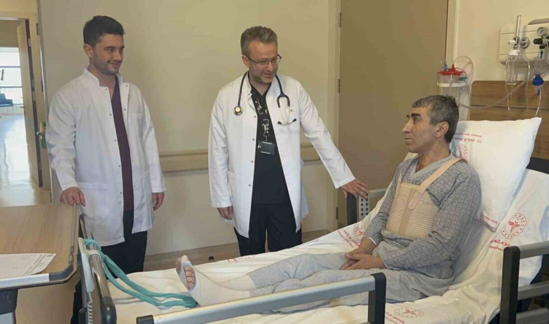 Eskişehir Şehir Hastanesine aort damarı yırtığı şikâyetiyle gelen ve adeta