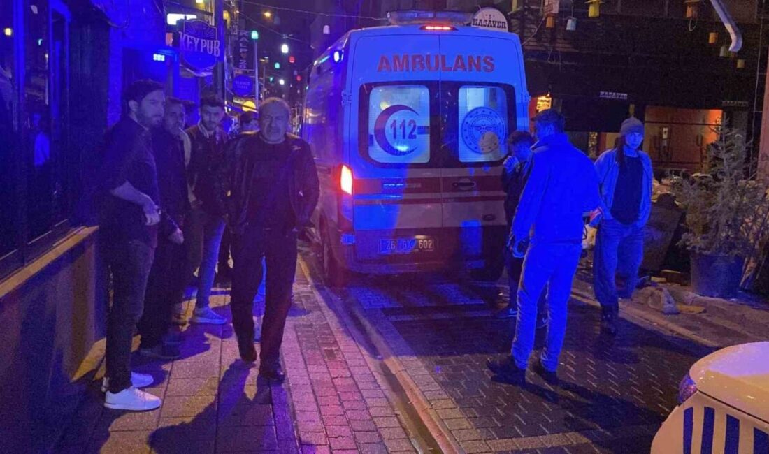 Eskişehir’de ‘Barlar Sokağı’ olarak bilinen bölgede iki grup arasında çıkan