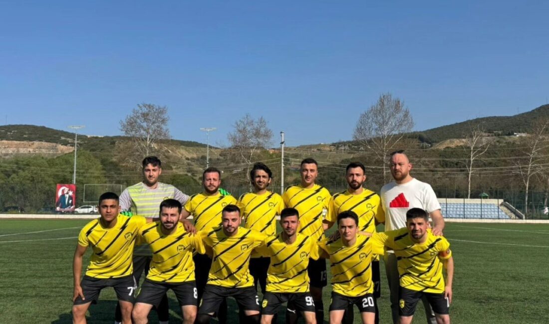 Bayırköy Belediye Başkanı Aykut Dilsiz, Bayırköyspor-Ertuğrulspor maçında sergilenen centilmenlik dolu