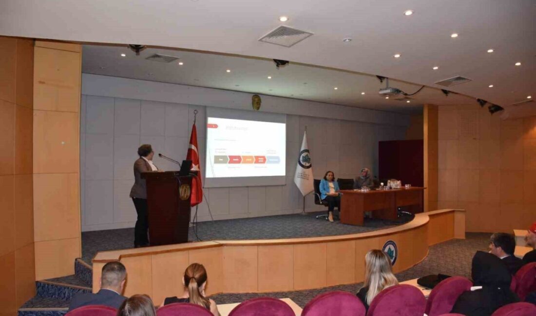“Beyin Ölümü ve Donör Bakımı Eğitim Toplantısı” düzenlendi Eskişehir’de Osmangazi Üniversitesi’nde “Beyin Ölümü ve Donör Bakımı Eğitim Toplantısı”