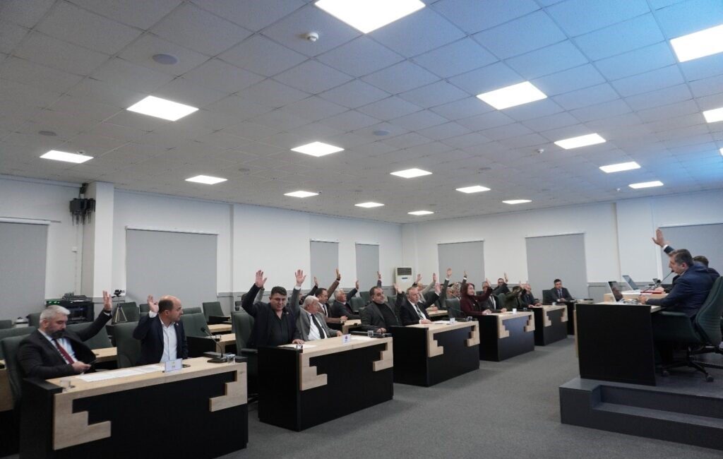 Bilecik Gölpark’te karavan alanında indirime gidildi Bilecik İl Genel Meclisi Nisan ayı 3’üncü birleşimi yapılırken, Gölpark’a