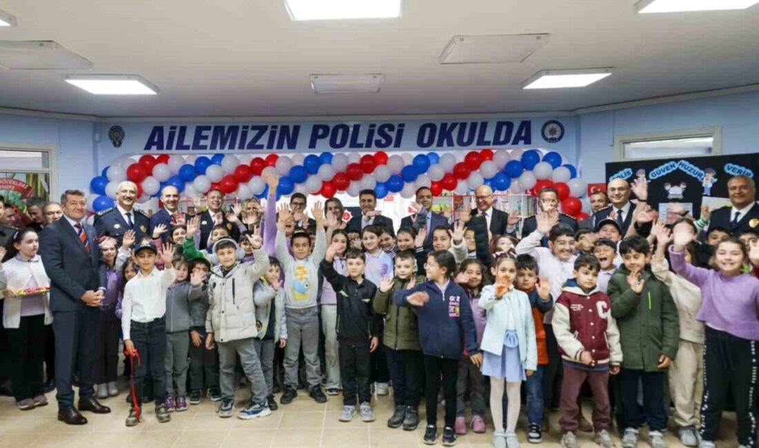Bilecik’te “Ailemizin Polisi Okulda” projesi kapsamında anlamlı kütüphane açılışı Türk Polis Teşkilatının 180. kuruluş yılı ve 61. Kütüphane Haftası