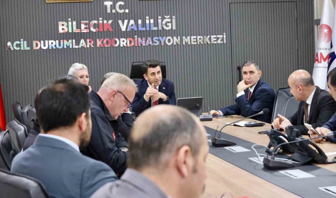 Bilecik’te deprem sonrası ’Kriz Masası’ toplandı Bilecik’te İstanbul merkezli 6,2 büyüklüğündeki depremin büyük ölçüde hissedilmesinin ardından
