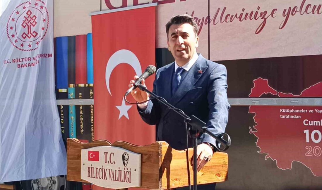 Bilecik Valisi Şefik Aygöl, kent merkezi dahil bütün ilçelerde kitap