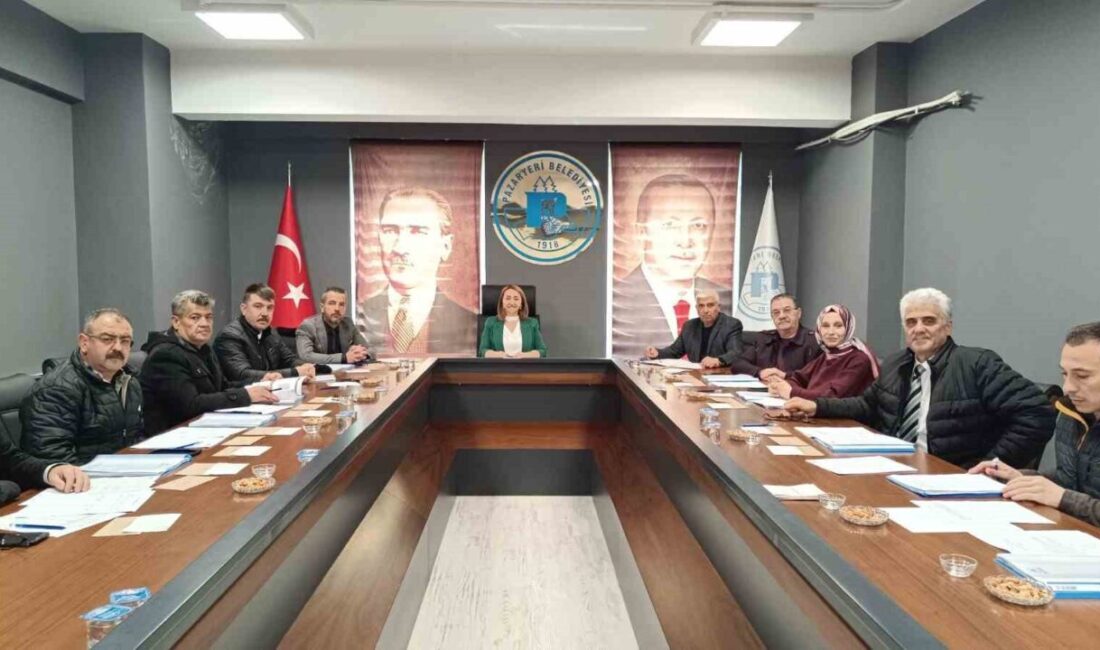 Pazaryeri Belediyesi Nisan ayı Belediye Meclis Toplantısı gerçekleştirilirken, dikkat çeken